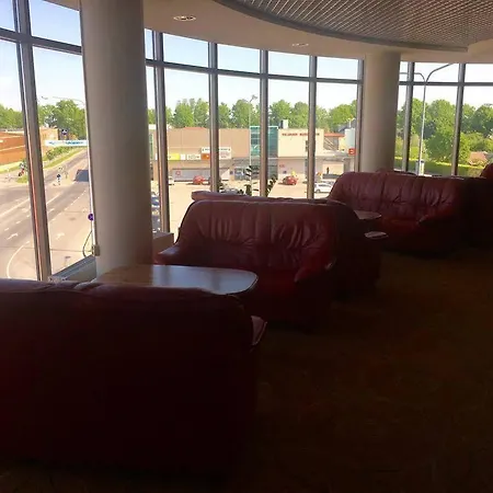 Centrum فندق فيلياندي