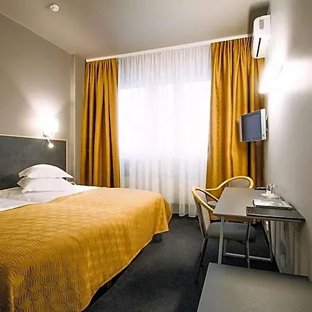Hotel Centrum 3*