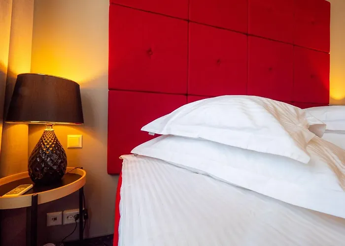 Centrum 호텔 빌얀디